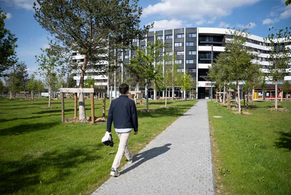 "Paris Saclay Urban Campus | © Carlos Ayesta"