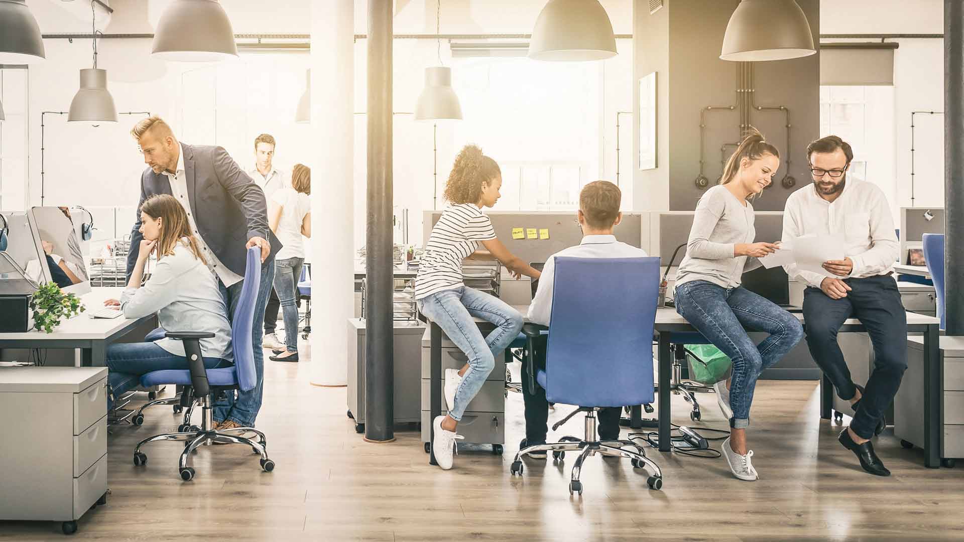 De juiste kantoorruimte vinden in Paris Region - 09_Coworking_AdobeStock_250036555_1920x1080