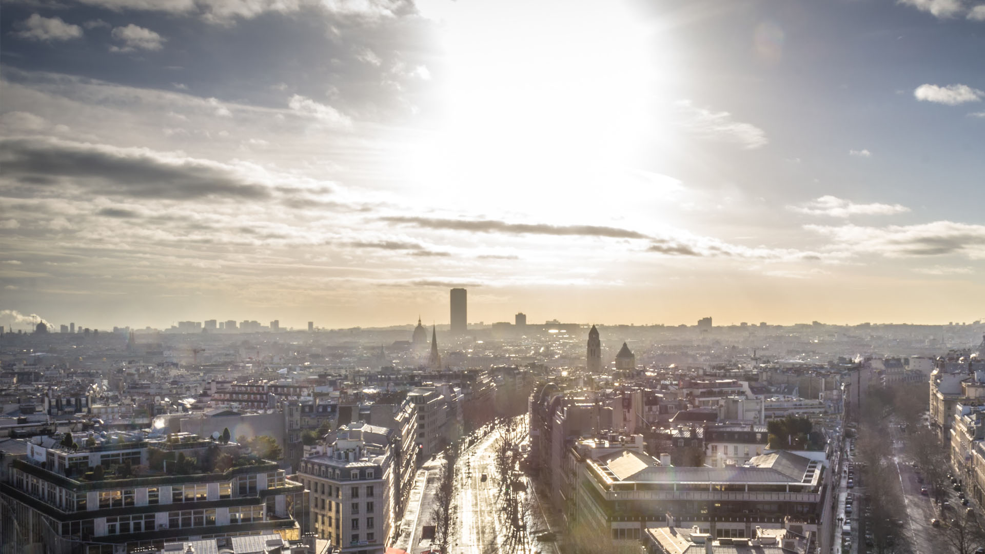 Bilan des investissements internationaux en Ile-de-France : un record historique avec près de 11000 emplois créés en 2020 Bilan des investissements internationaux en Ile-de-France : un record historique avec près de 11000 emplois créés en 2020